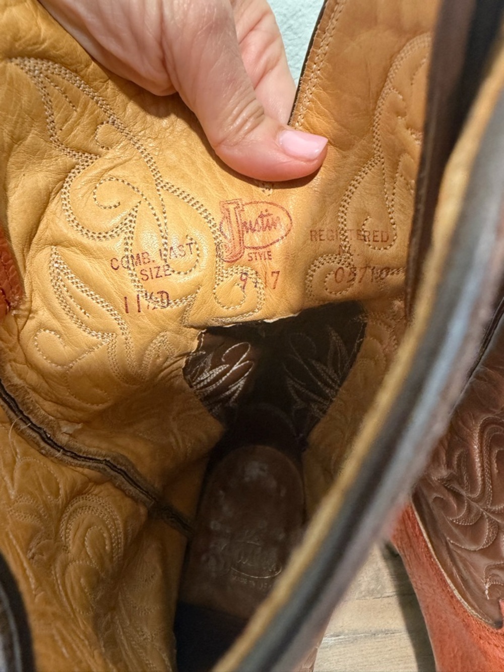 VNTG JUSTIN 9117 Mens Cowboy Boots 11.5D Brown Textured Leather USA Western Cap - Picture 12 of 15